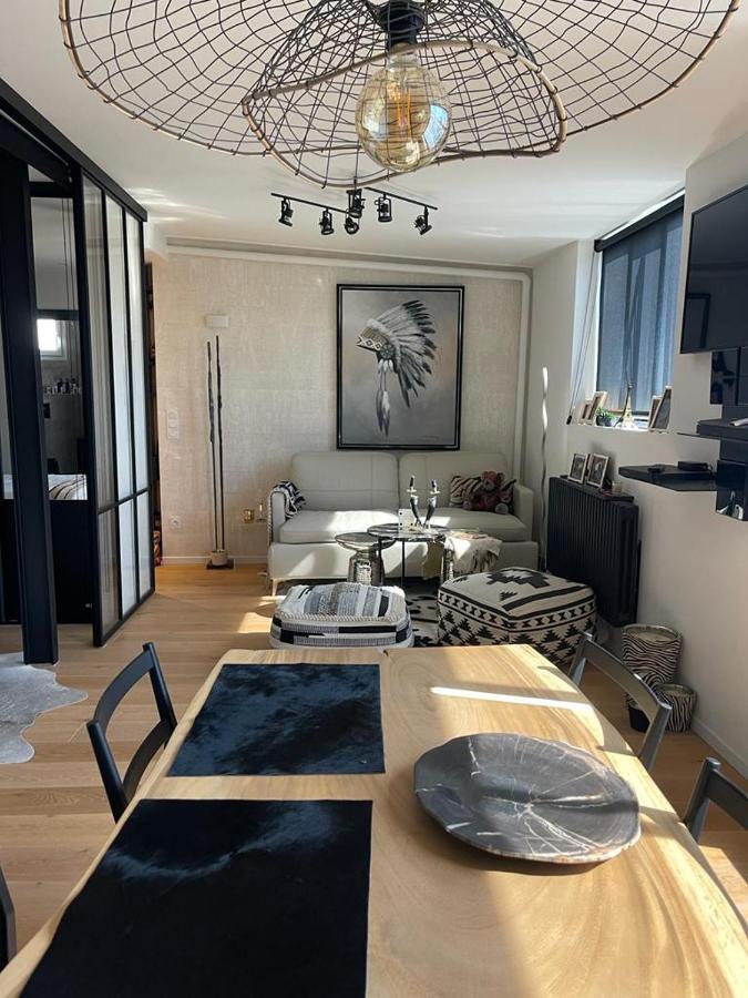 Appartement Vue Tour Eiffel Paris 16 Eme Exterior foto