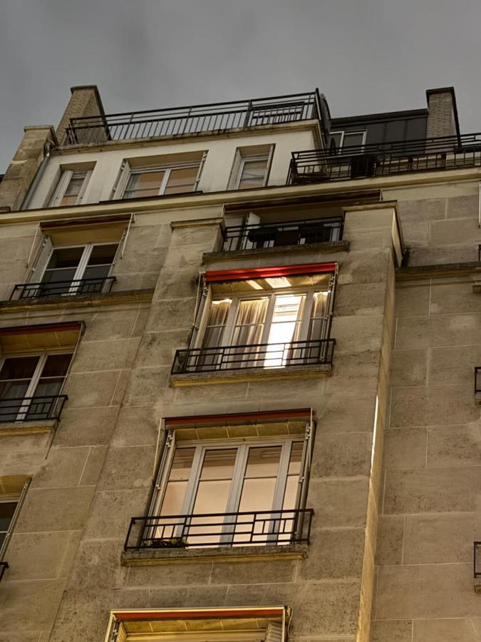 Appartement Vue Tour Eiffel Paris 16 Eme Exterior foto